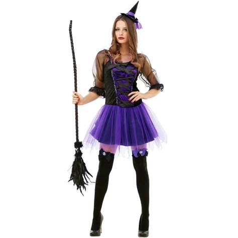 Halloween rockong witch
